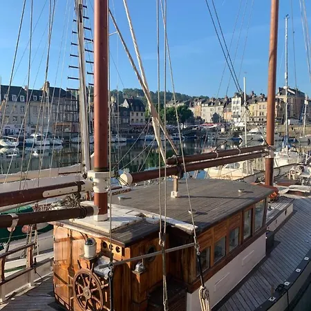 Apartment L' Annexe Du 10honfleur *