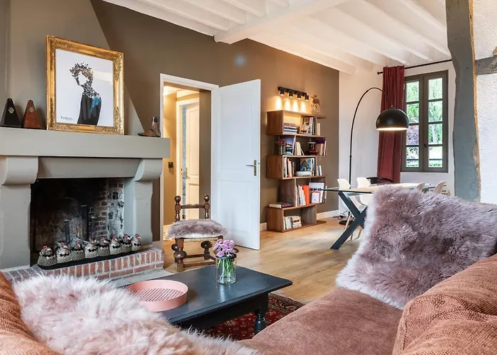 L' Annexe Du 10honfleur * Онфлёр