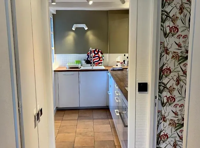 L' Annexe Du 10honfleur * Онфлёр