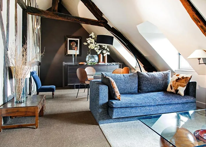 L' Annexe Du 10honfleur Онфлёр