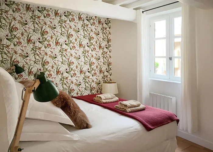 L' Annexe Du 10honfleur Апартаменты *